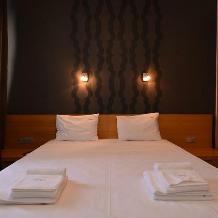 Super Premium Two Bedroom Suite On Vitosha Boulevard Sofia Exterior foto