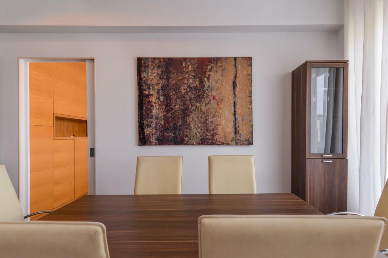 Super Premium Two Bedroom Suite On Vitosha Boulevard Sofia Exterior foto